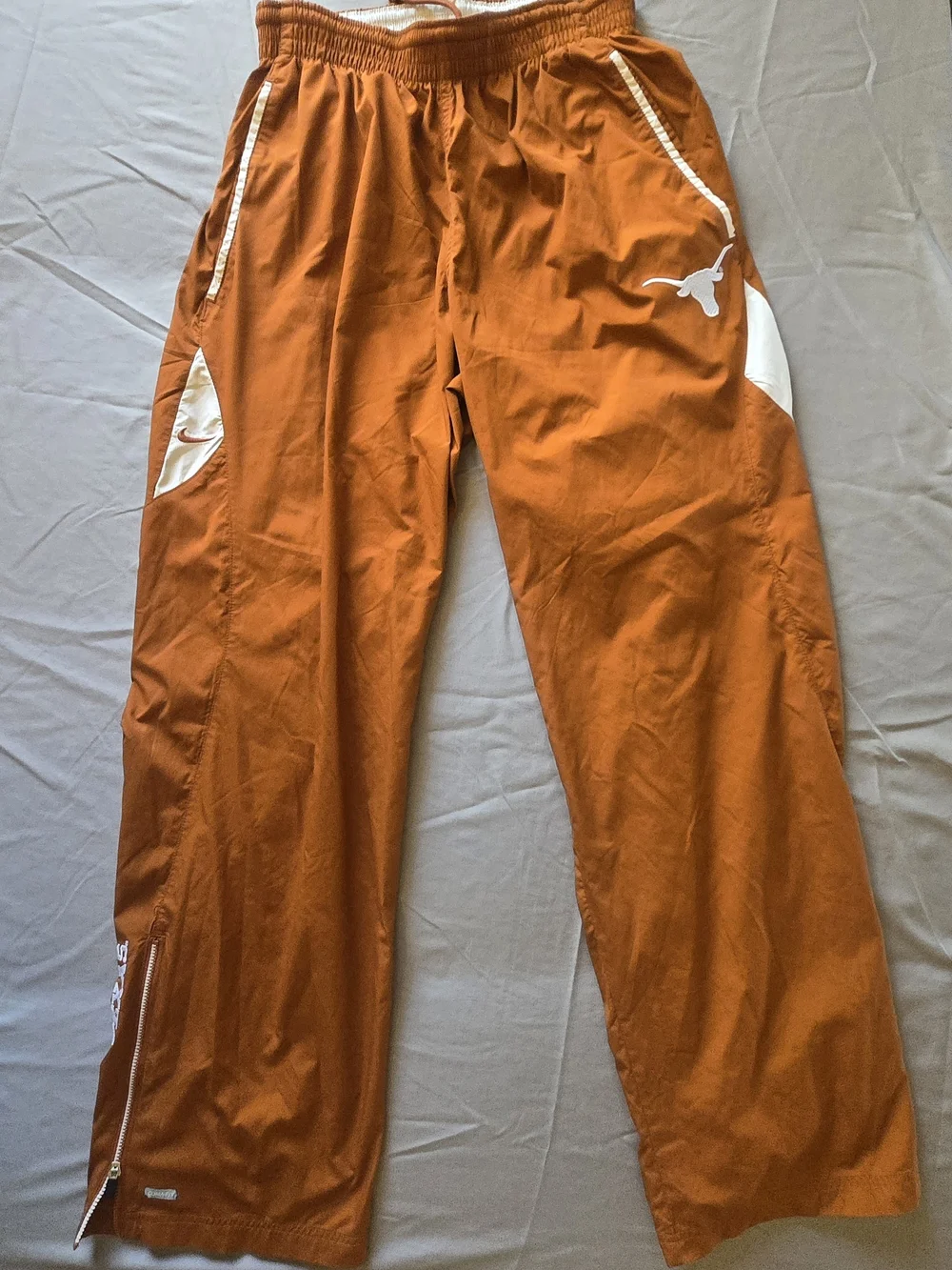 Longhorns Men's Orange Performance Joggers